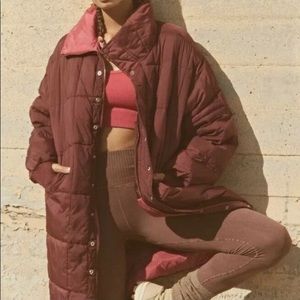 🆕 Free People Reversible Ella Puffer Jacket, NWOT, extra long w/ stow pocket